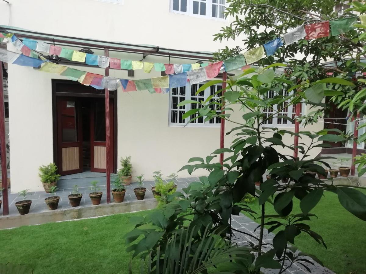 Hotel Chhimeki 加德满都 外观 照片