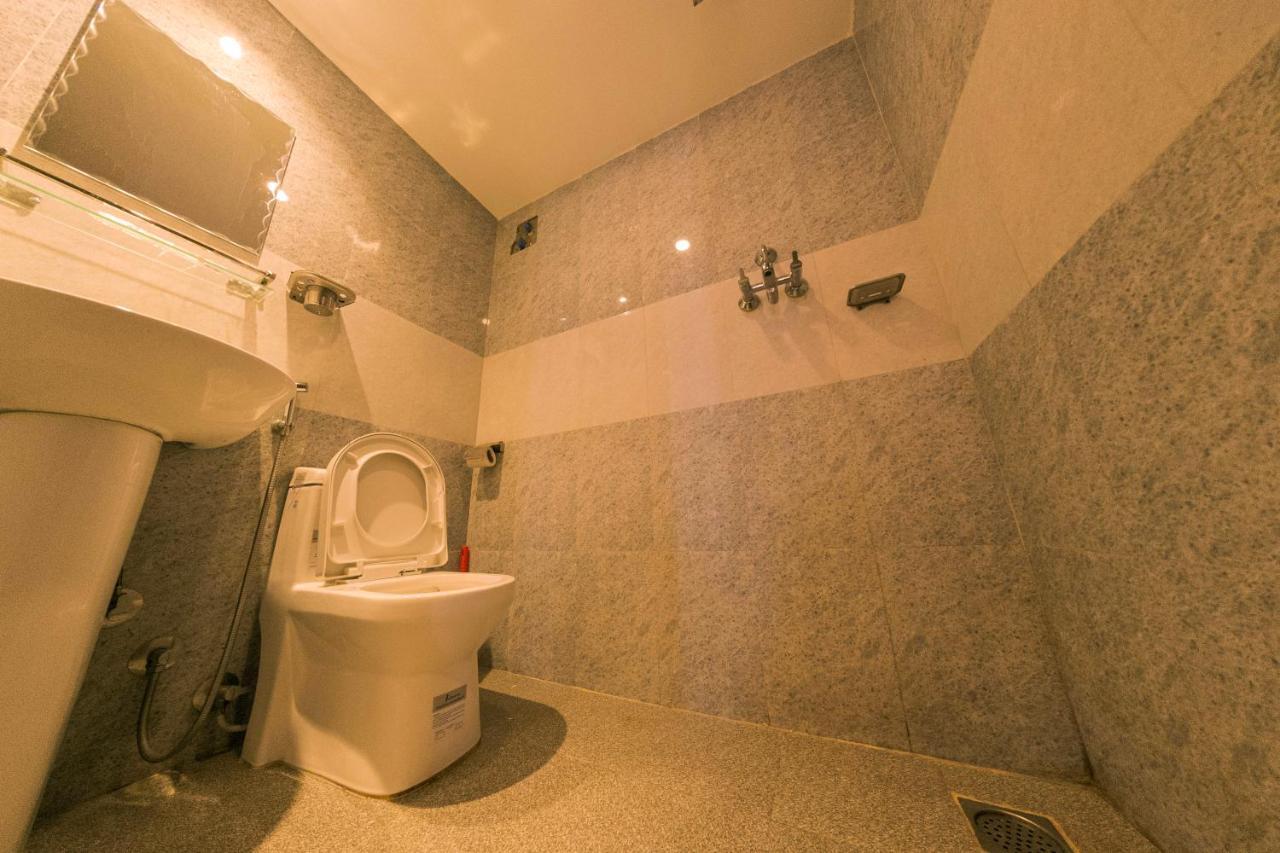 Hotel Chhimeki 加德满都 外观 照片